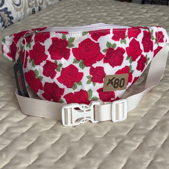 Extreme Handbags - Extreme X80 Floral Rose Print Fanny Pack